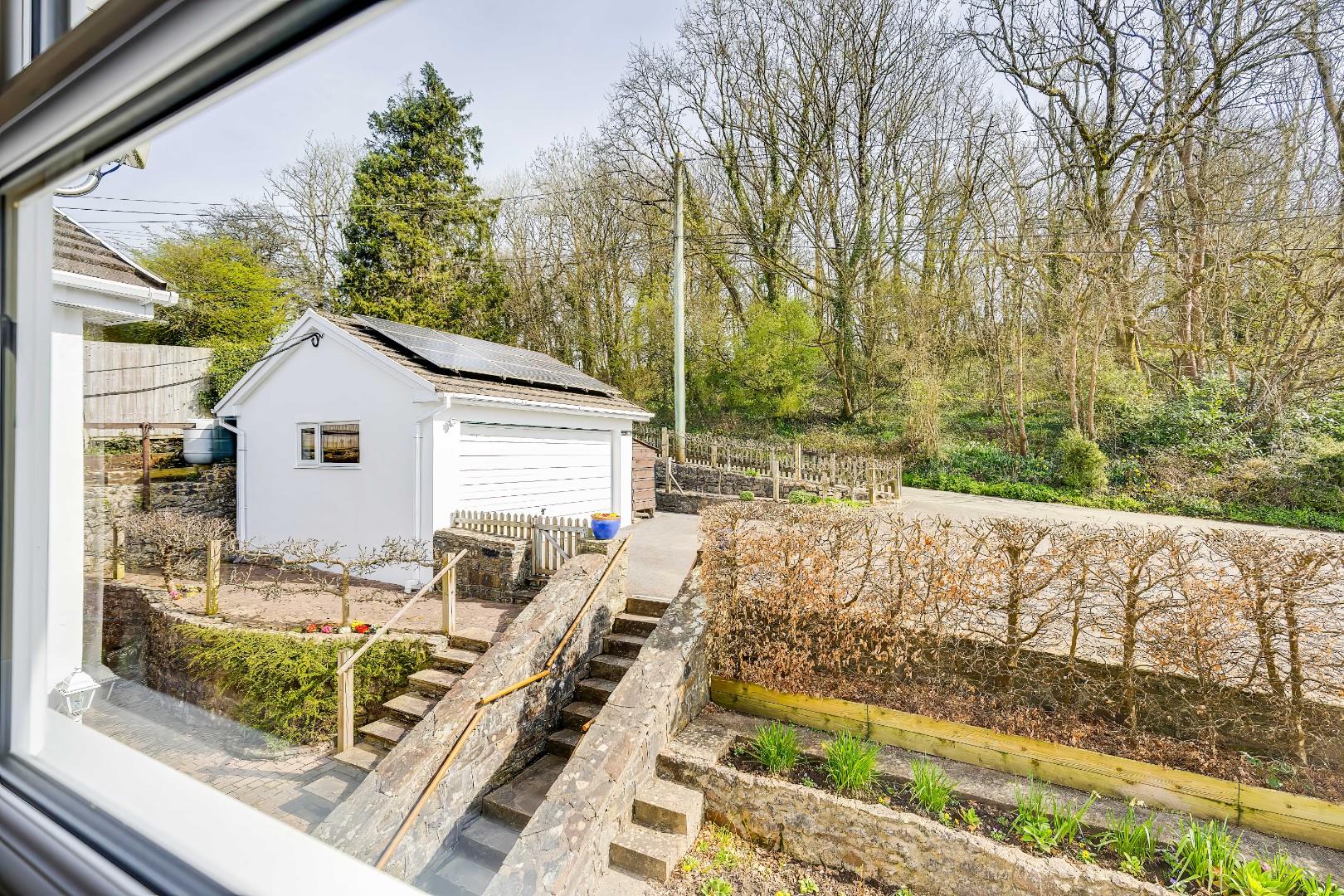 The Rhiw, Graig Penllyn, Nr Cowbridge, Vale of Glamorgan, CF71 7RS